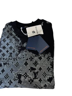 LV Black sweater